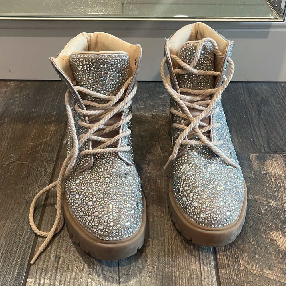 Betsy Johnson Women’s size 6.5 bling work boots only worn 2-3 times!